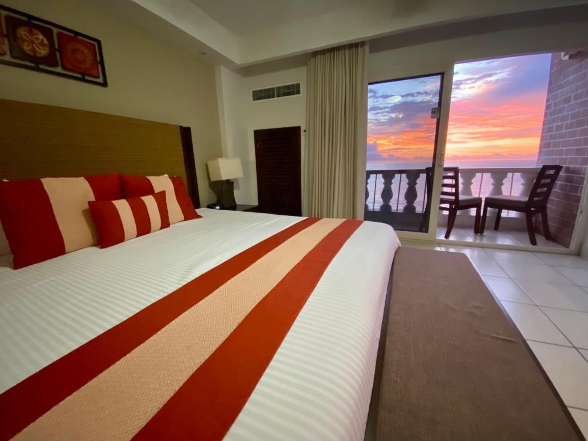 Costa Sur Resort & Spa Puerto Vallarta Buitenkant foto