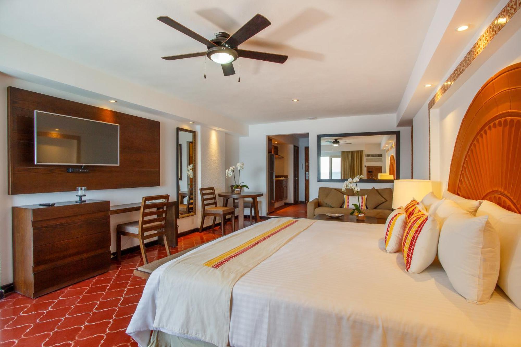 Costa Sur Resort & Spa Puerto Vallarta Buitenkant foto