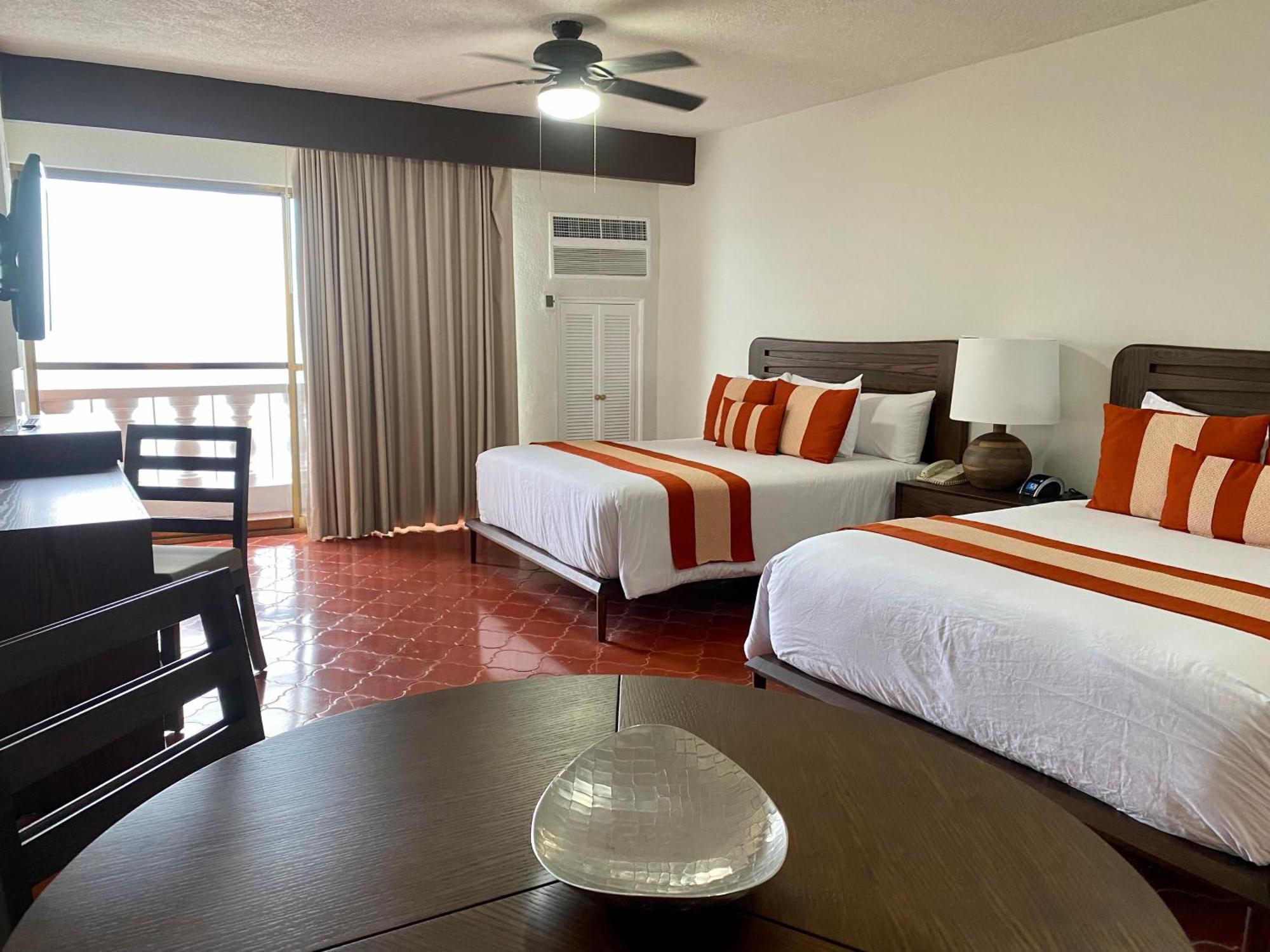 Costa Sur Resort & Spa Puerto Vallarta Buitenkant foto